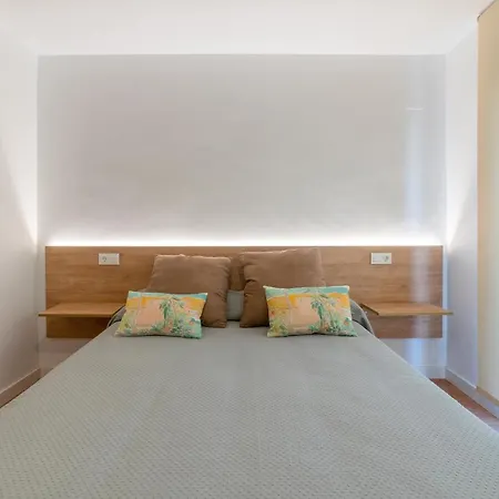 Apartment Turisticos Torres De Santiago